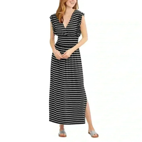 Time and Tru Women's Smock Waist Maxi Dress with Flutter Sleeves - Picture 1 of 10